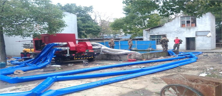 羅德消防排污移動(dòng)泵車(chē)