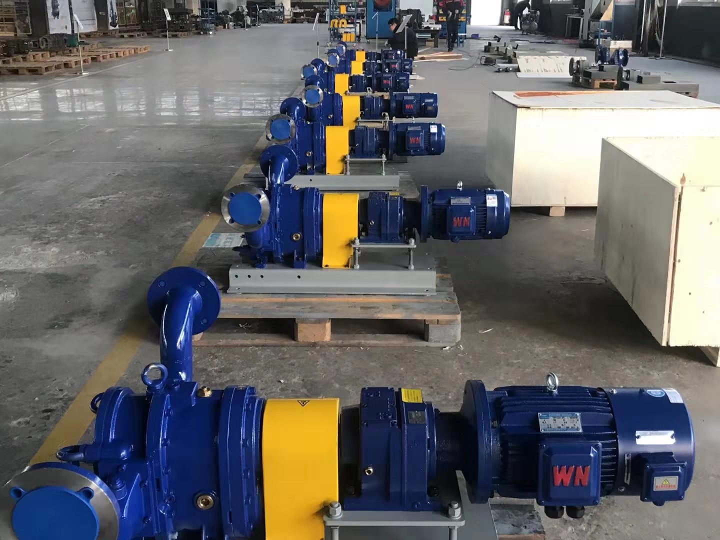 凸輪轉(zhuǎn)子泵具有自吸能力，廠家選擇青島羅德